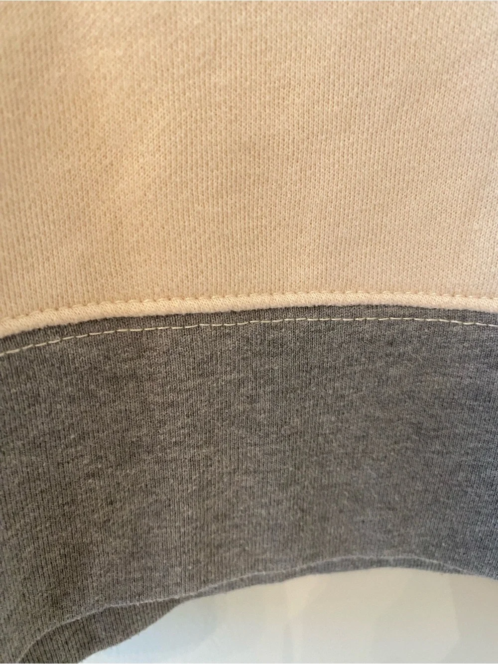 Men's J Cre Two-Tone Cream and Gray Crewneck Sweatshirt  XL   NWOT